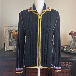 Giesswein Australia Wool Full zip Sweater size Medium